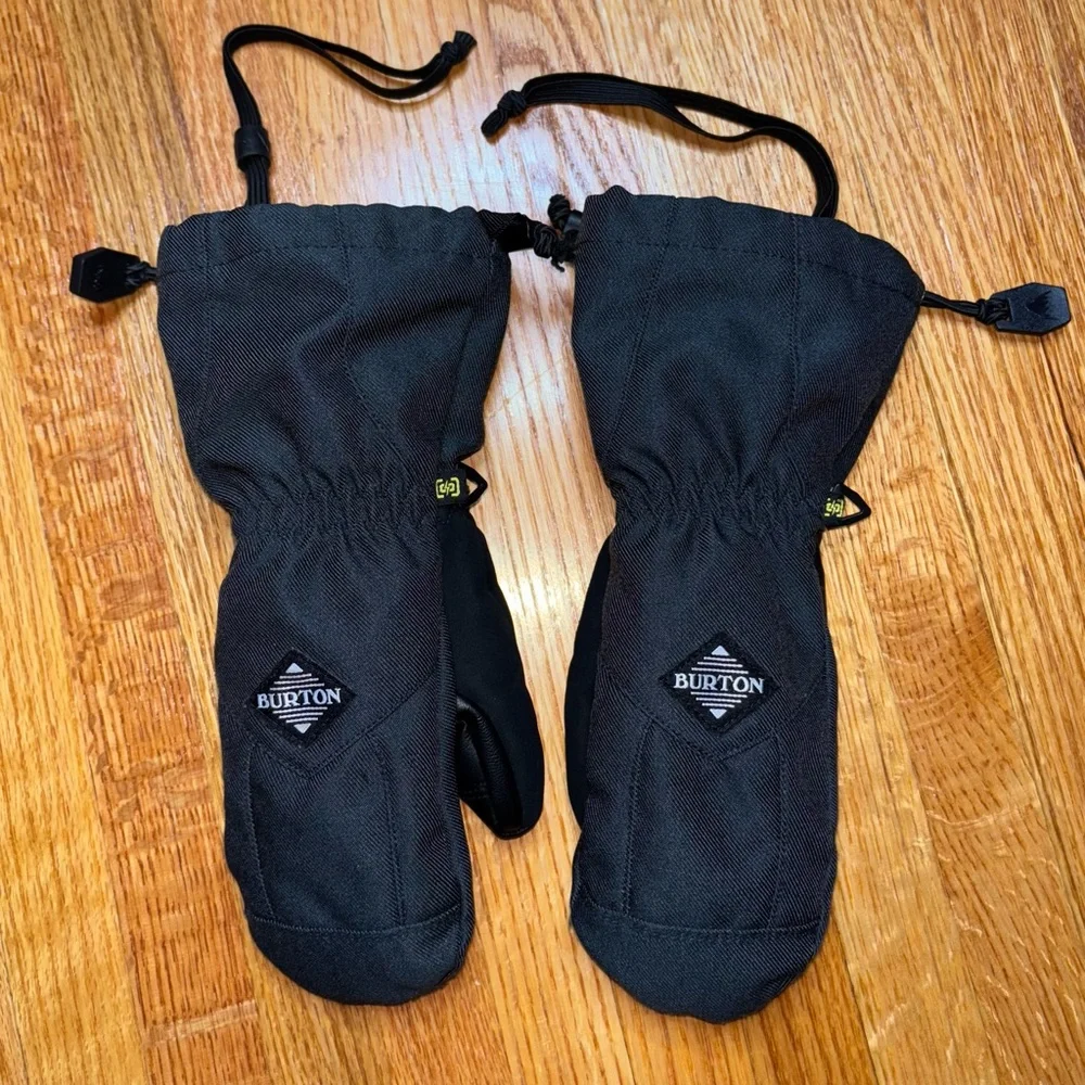 Burton insulated snowboard